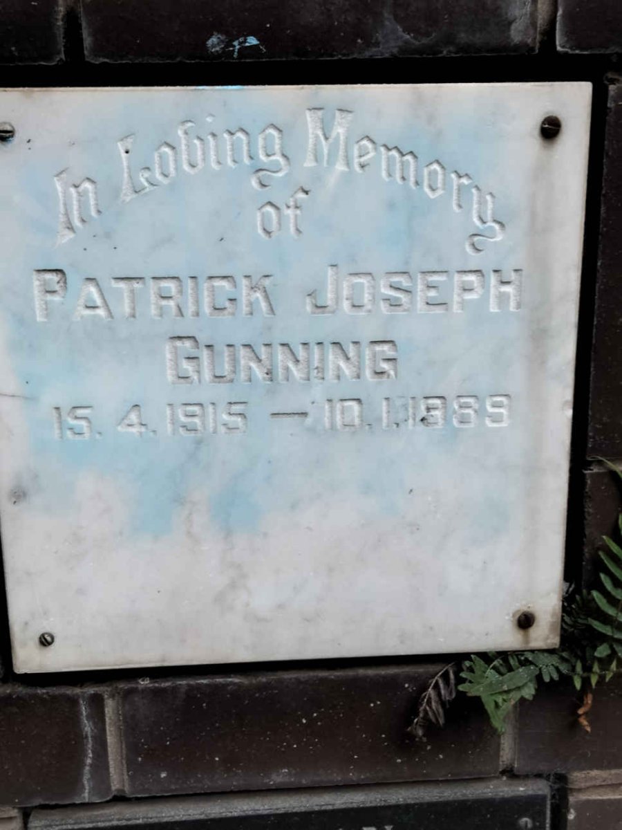 GUNNING Patrick Joseph 1915-1989