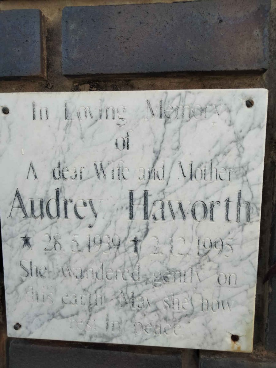 HAWORTH Audrey 1939-1995