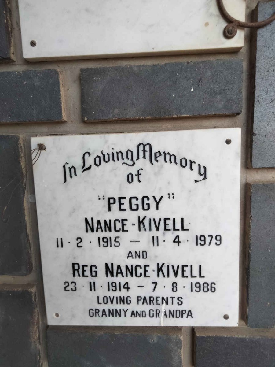 KIVELL Reg, NANCE 1914-1986 &amp; Peggy 1915-1979