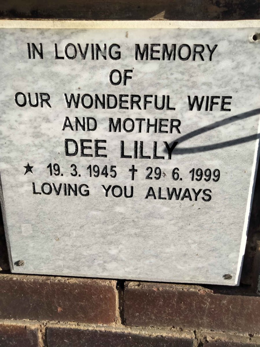 LILLY Dee 1945-1999