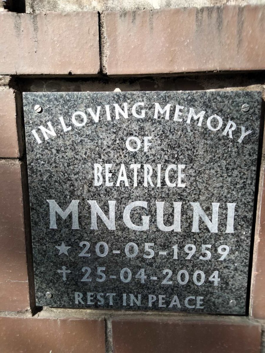 MNGUNI Beatrice 1959-2004