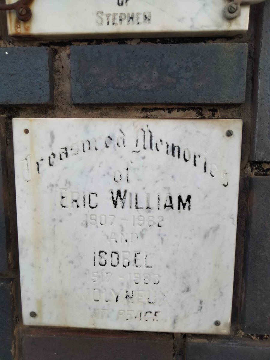 MOLYNEUX Eric William 1907-1982 &amp; Isobel 1917-1983