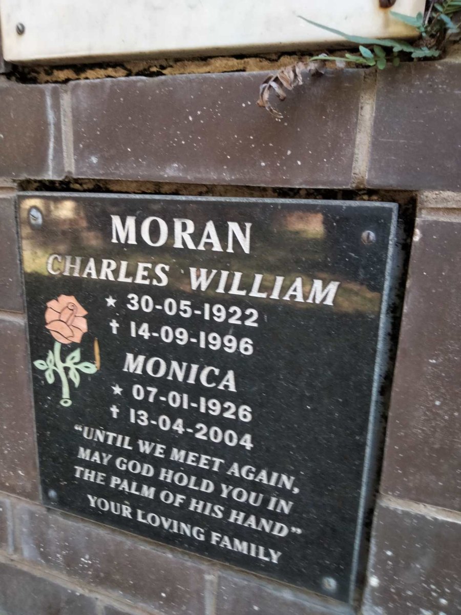 MORAN Charles William 1922-1996 &amp; Monica 1926-2004