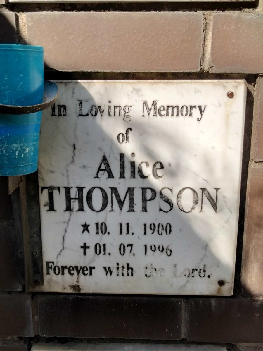 THOMPSON Alice 1900-1996