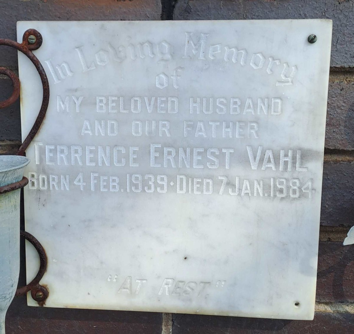 VAHL Terrence Ernest 1939-1984