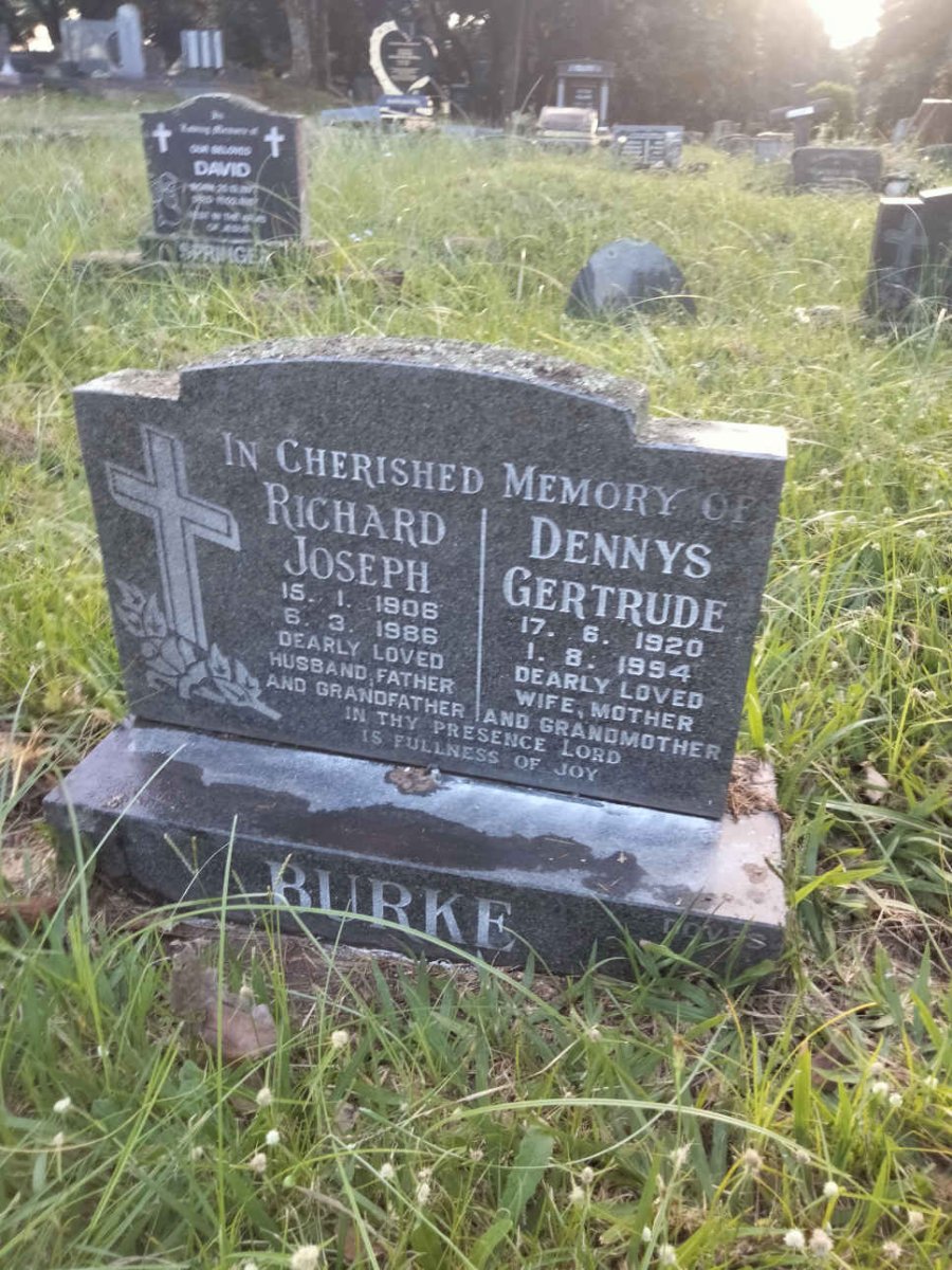 BURKE Richard Joseph 1906-1986 & Dennys Gertrude 1920-1994