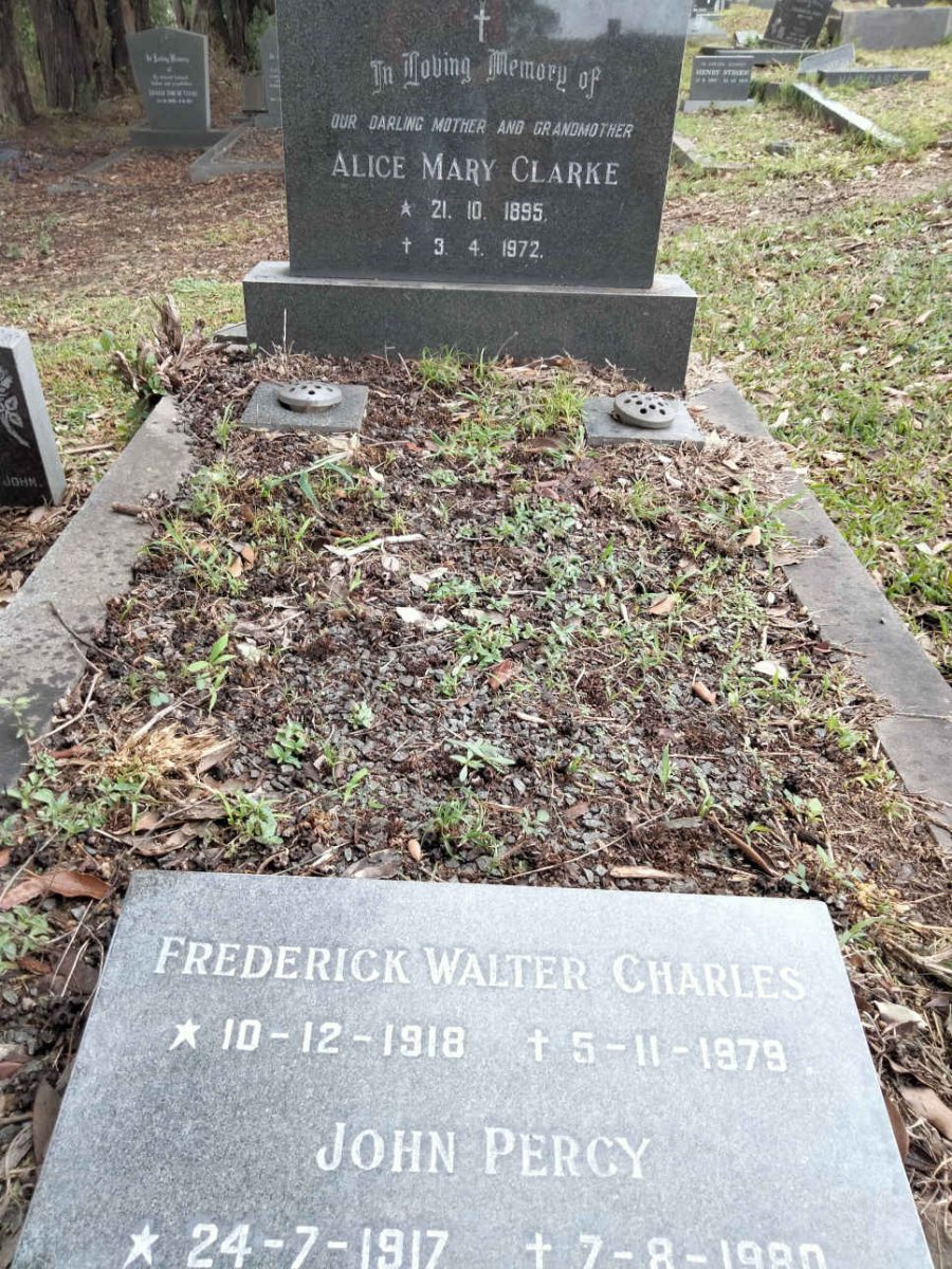 CLARKE Alice Mary 1895-1972 :: CLARKE Frederick Walter Charles 1918-1979 :: CLARKE John Percy 1917-1980