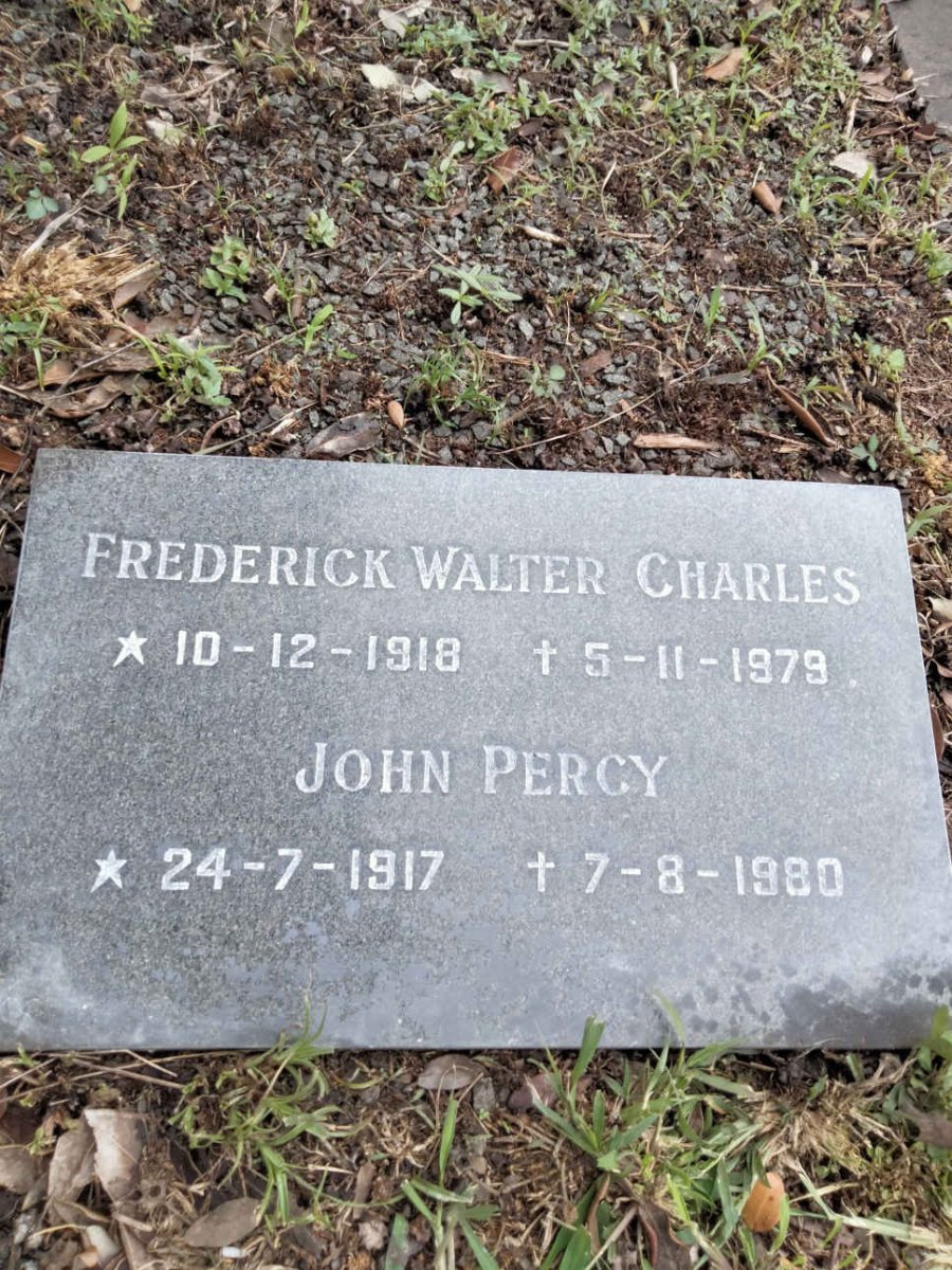 CLARKE Alice Mary 1895-1972 :: CLARKE Frederick Walter Charles 1918-1979 :: CLARKE John Percy 1917-1980