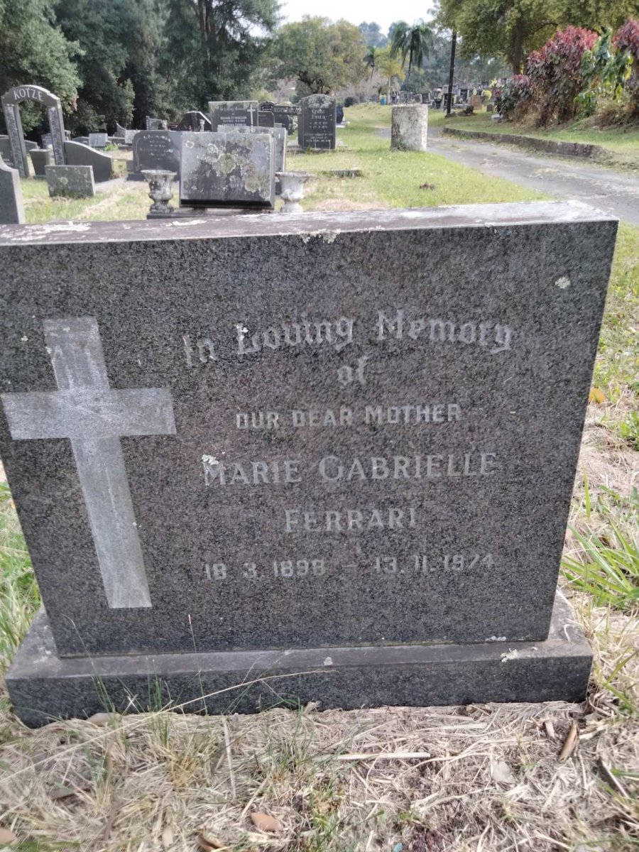 FERRARI Marie Gabrielle 1898-1974