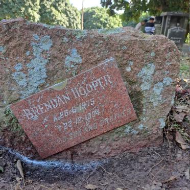 HOOPER Brendan 1975-1994