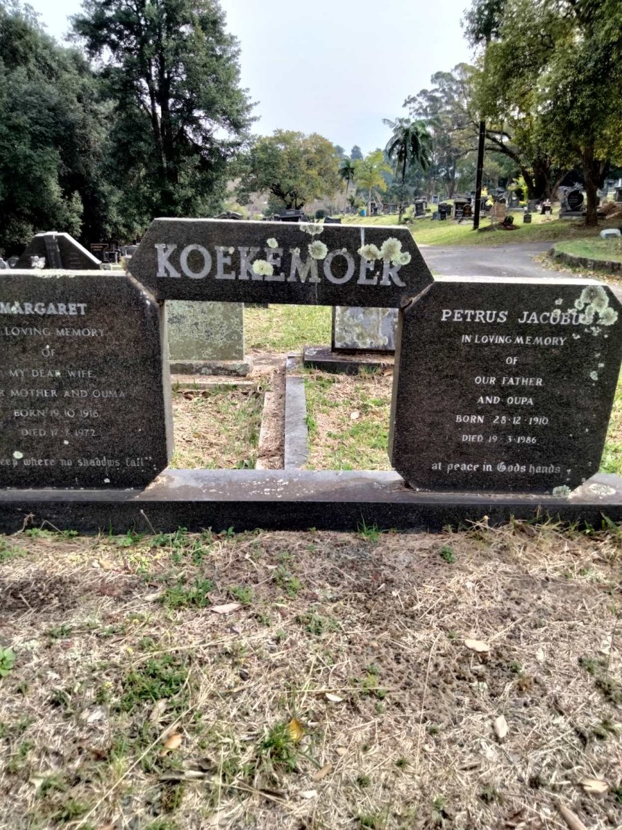KOEKEMOER Petrus Jacobus 1910-1986 &amp; Margaret 1916-1972
