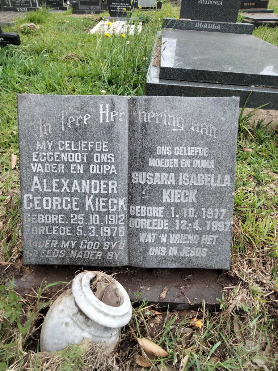 KIECK Alexander George 1912-1978 &amp; Susara Isabella 1917-1997