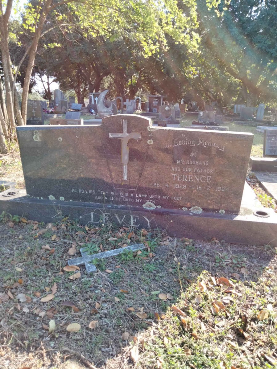 LEVEY Terence 1929-1984