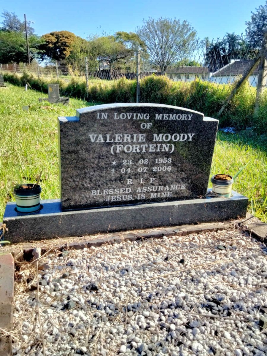 MOODY Valerie nee FORTEIN 1953-2006
