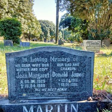 MARTIN Donald James 1916-1996 & Jean Margaret 1925-1989