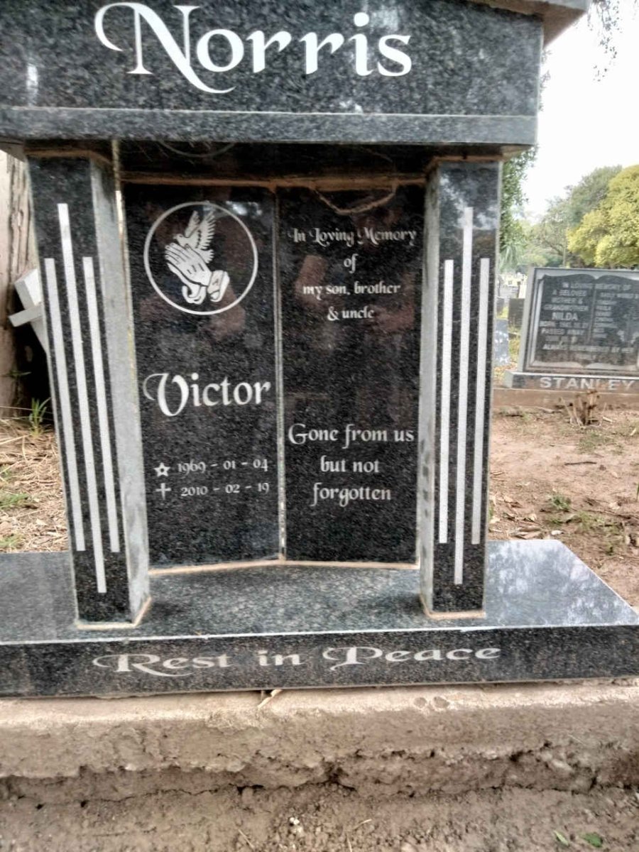 NORRIS Victor 1969-2010