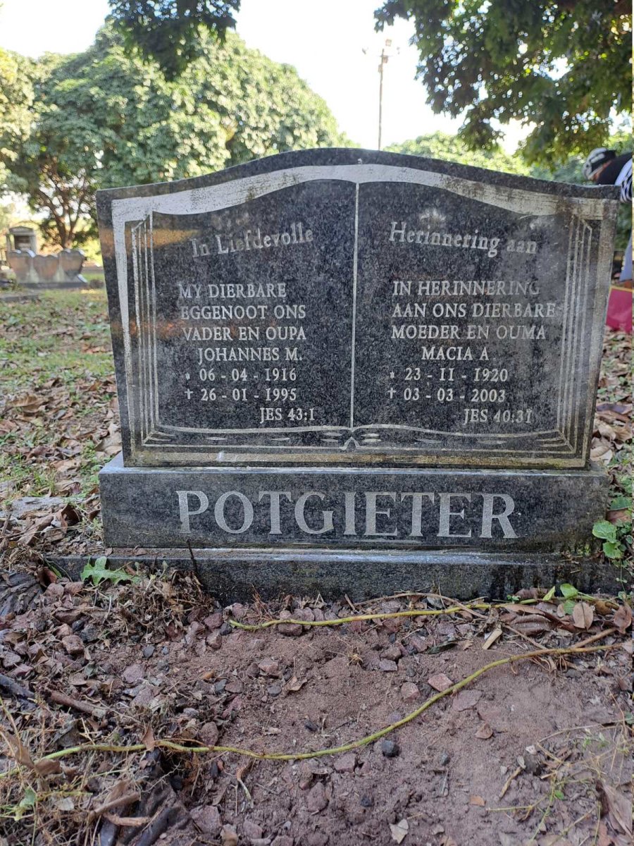 POTGIETER Johannes M. 1916-1995 & Macia A. 1920-2003