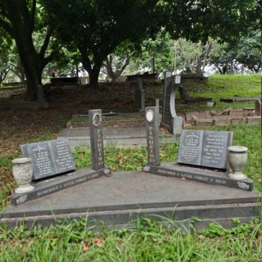 PINHEIRO Helder 1944-1996 :: PINHEIRO Marilia 1942-2001_1