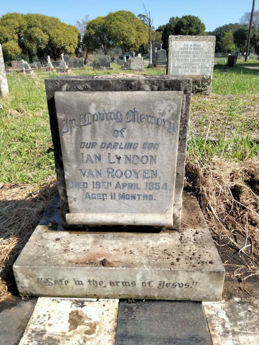 ROOYEN Ian Lyndon, van -1954