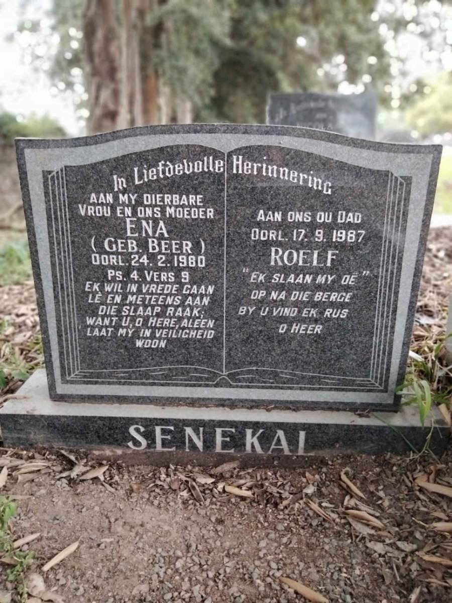 SENEKAL Roelf -1987 &amp; Ena BEER -1980