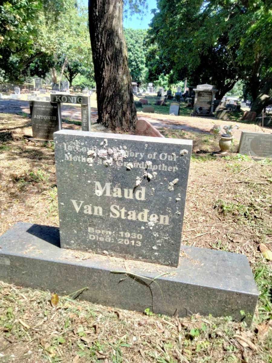 STADEN Maud, van 1930-2013