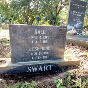 SWART Kalie 1926-1991 & Josephine 1934-1994