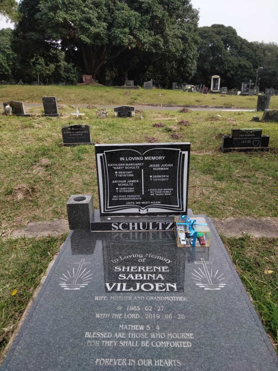 SCHULTZ Arthur James 1941-2001 &amp; Kathleen Margaret 1941-1998