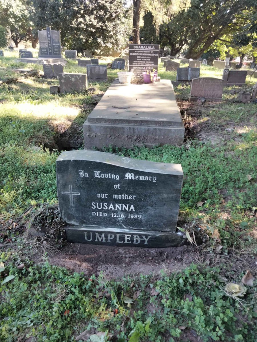 UMPLEBY Susanna -1989