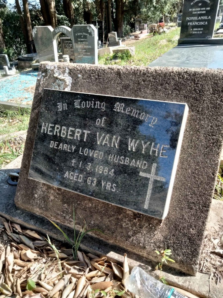 WYHE Herbert, van -1984