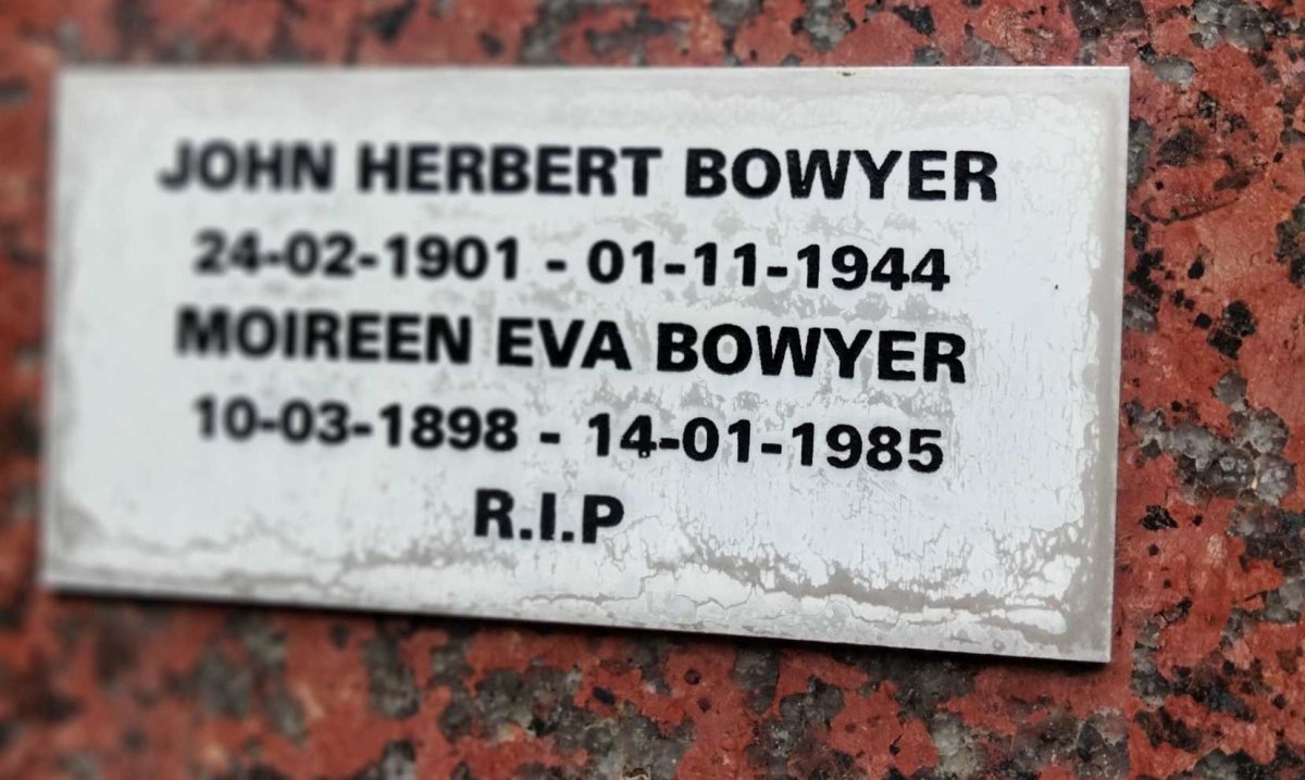 BOWYER John Herbert 1901-1944 & Moireen Eva 1898-1985