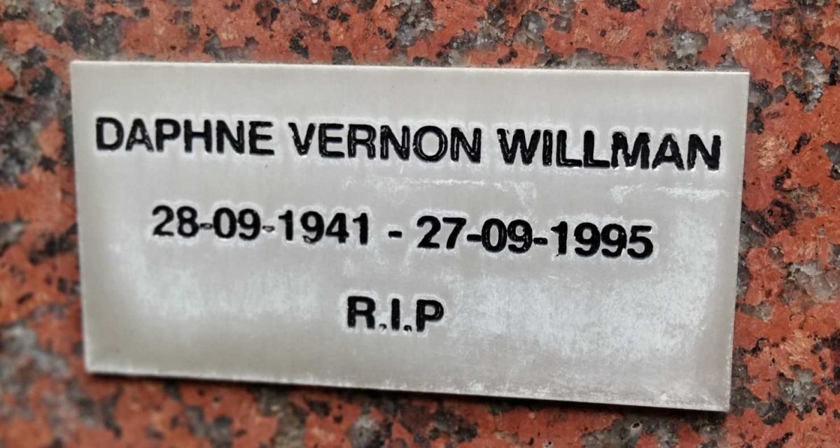 WILLMAN Daphne Vernon 1941-1995