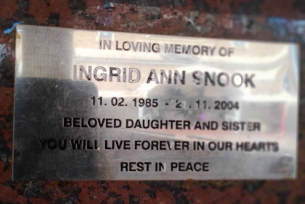 SNOOK Ingrid Ann 1985-2004