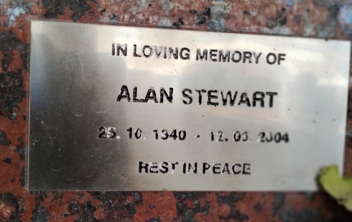 STEWART Alan 1940-2004
