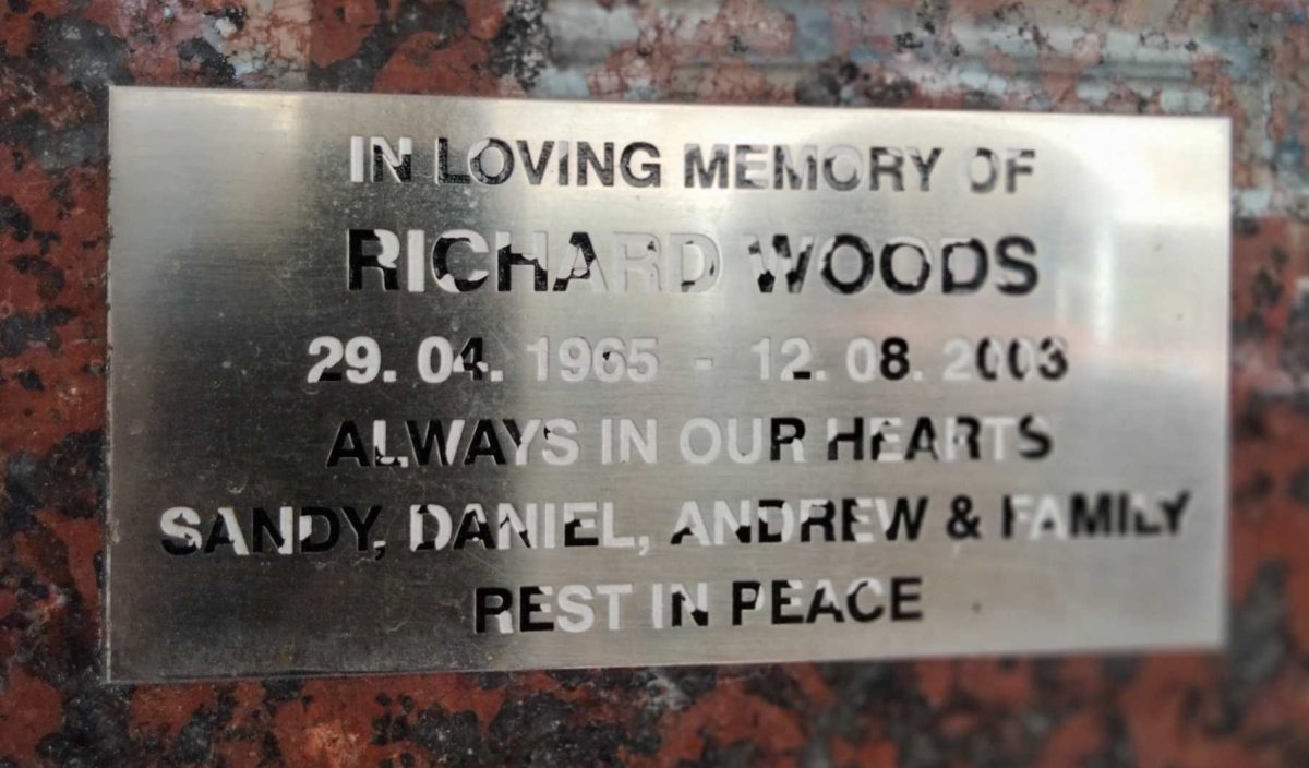 WOODS Richard 1965-2003