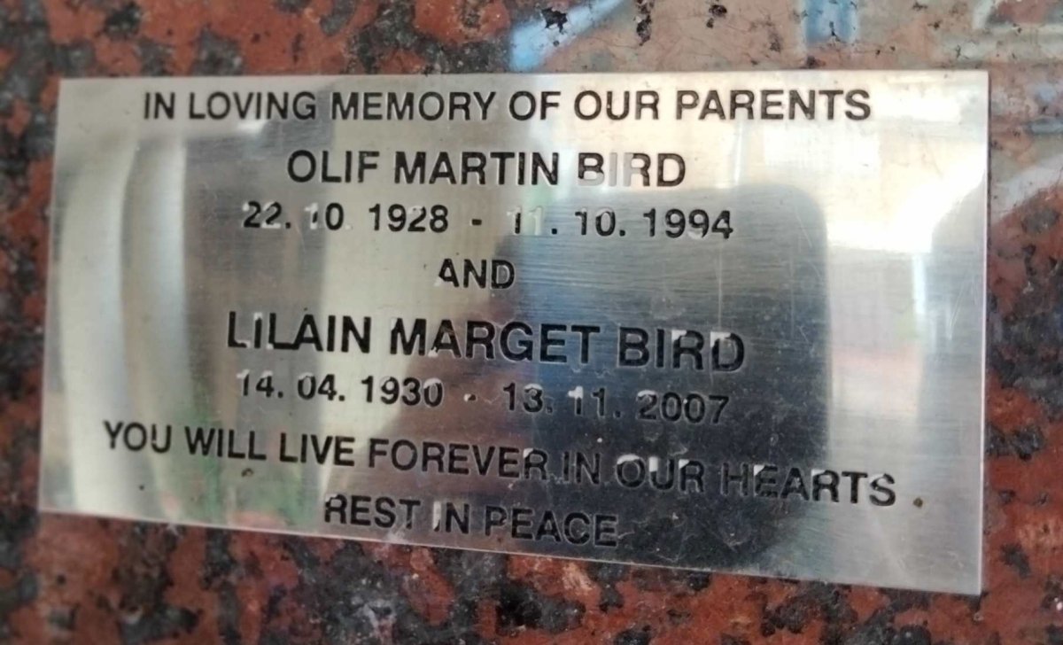 BIRD Olif Martin 1928-1994 & Lilian Margaret 1930-2007