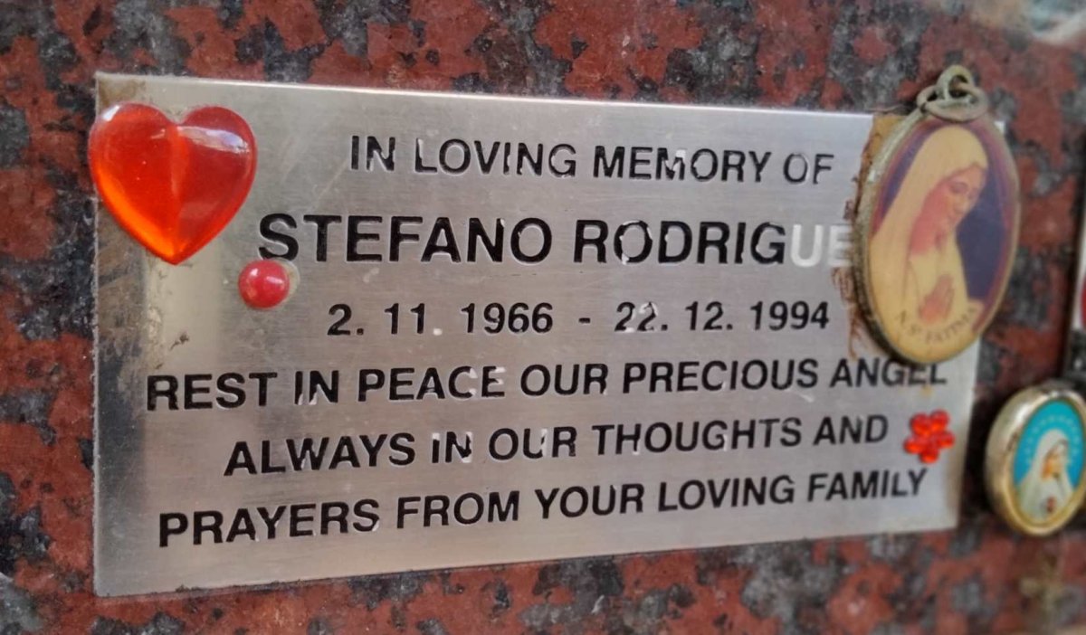 RODRIGUES Stefano 1966-1994