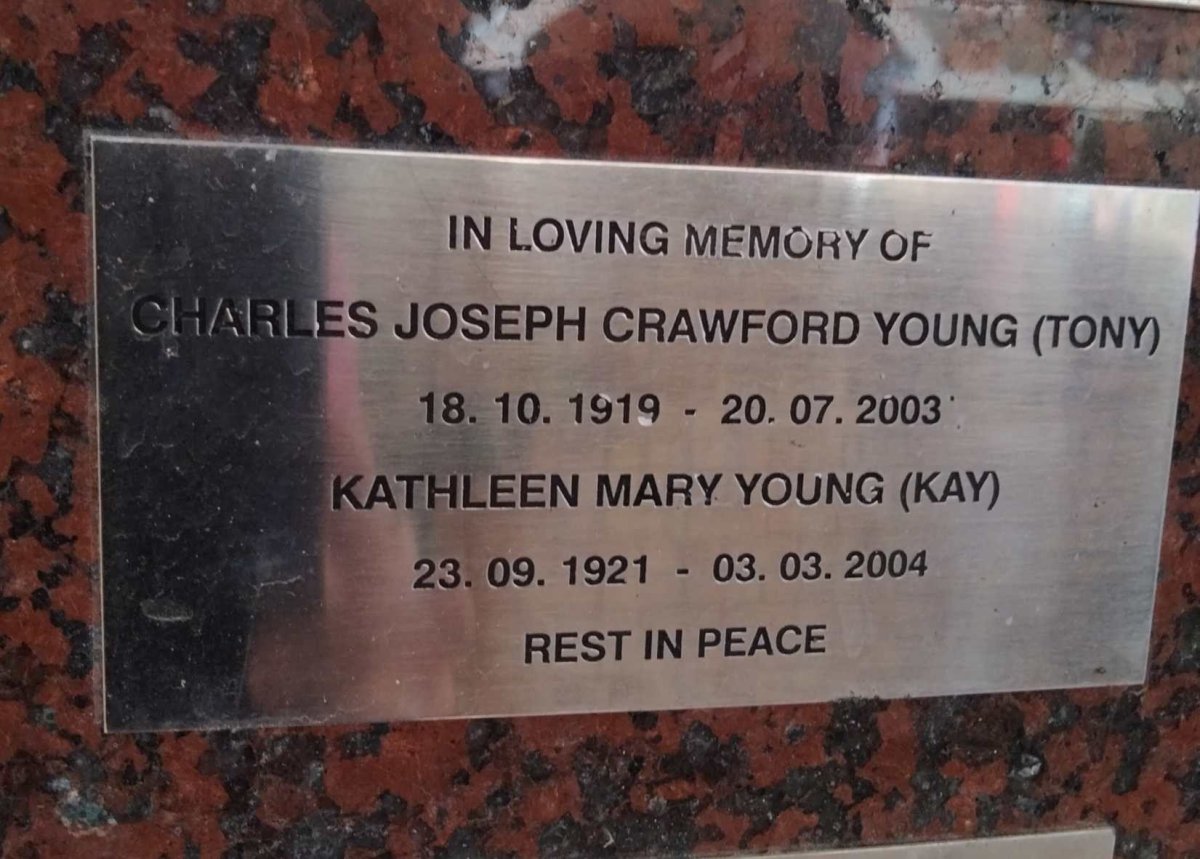 YOUNG Charles Joseph Crawford 1919-2003 & Kathleen Mary 1921-2004