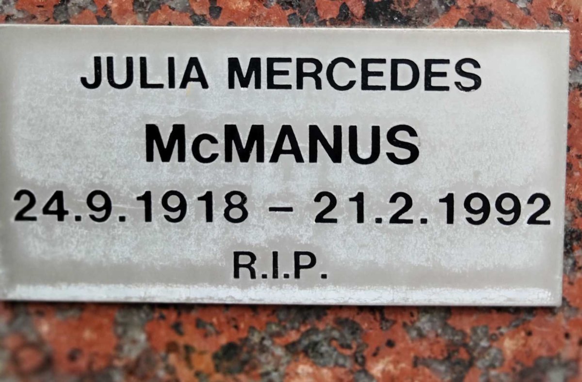 MCMANUS Julia Mercedes 1918-1992