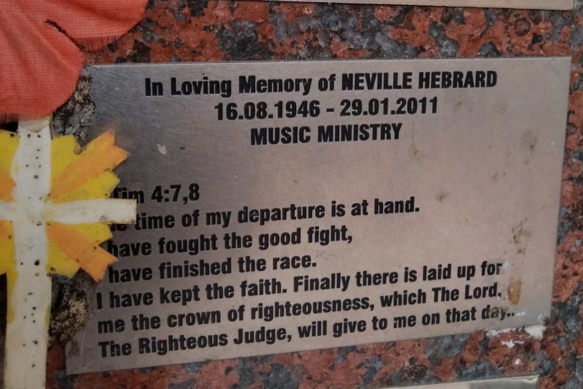 HEBRARD Neville 1946-2011