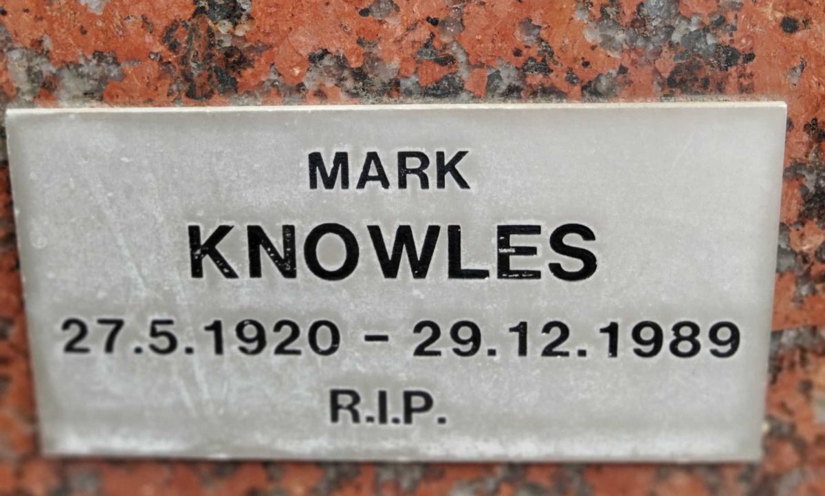 KNOWLES Mark 1920-1989