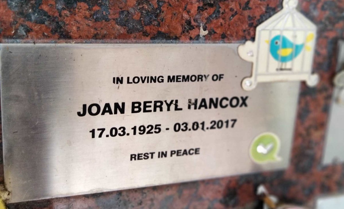 HANCOX Joan Beryl 1925-2017
