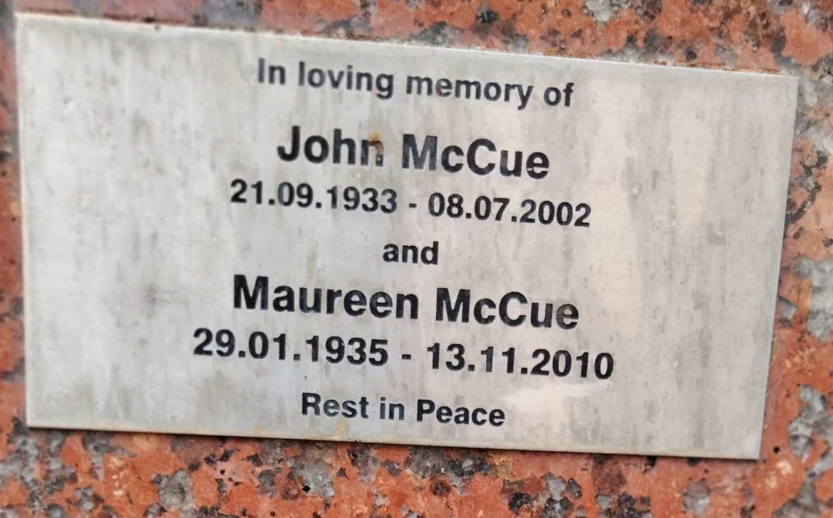 MCCUE John 1933-2002 & Maureen 1935-2010