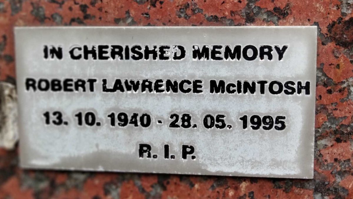 MCINTOSH Robert Lawrence 1940-1995