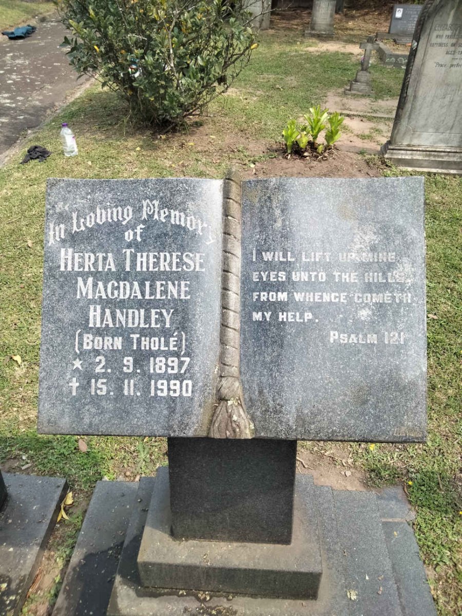 HANDLEY Herta Therese Magdalene nee THOLE 1897-1990