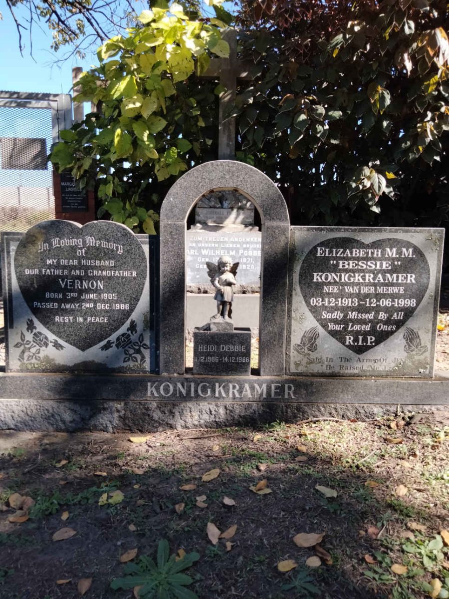 KONIGKRAMER Vernon 1905-1986 &amp; Elizabeth M.M. VAN DER MERWE 1913-1998