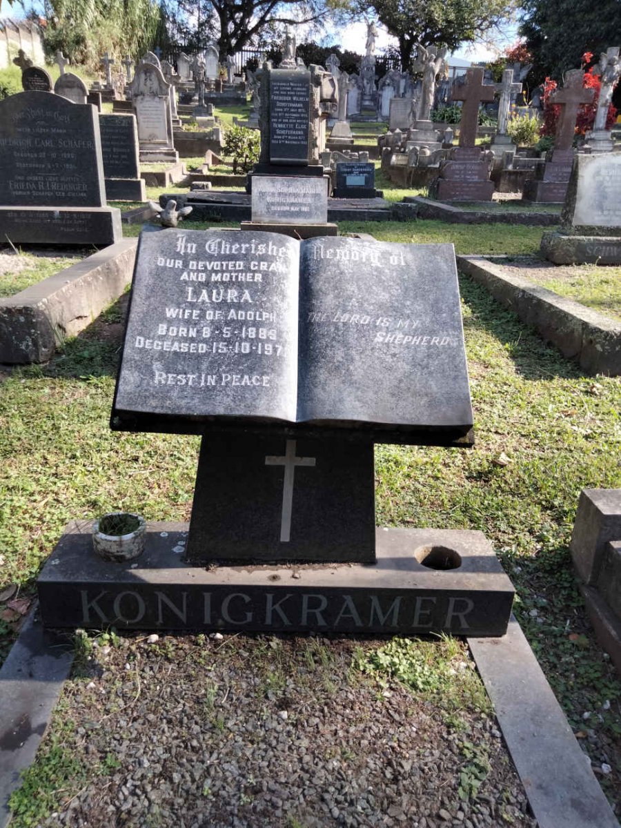 KONIGKRAMER Laura 1889-1972