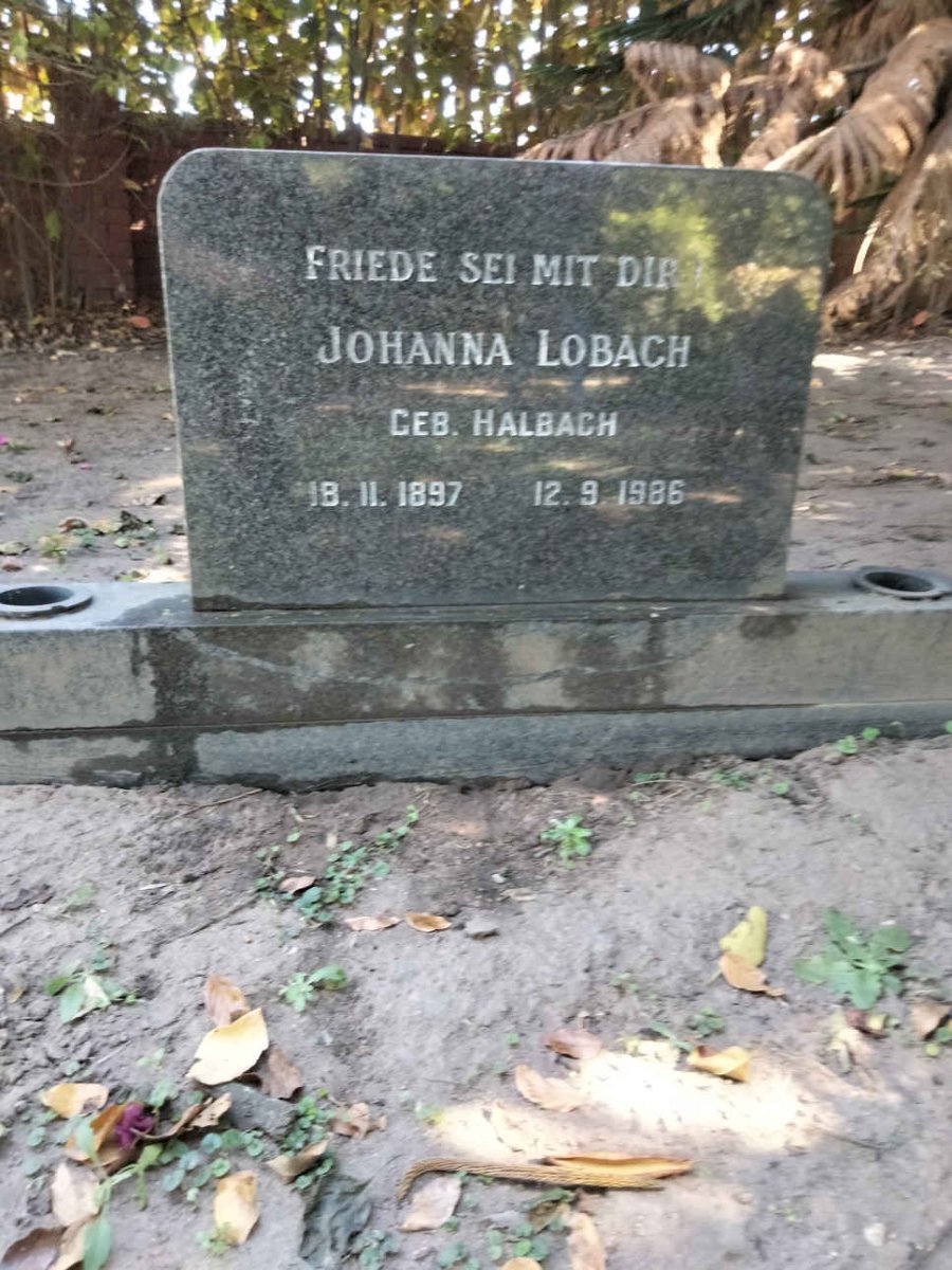 LOBACH Johanna nee HALBACH 1897-1986