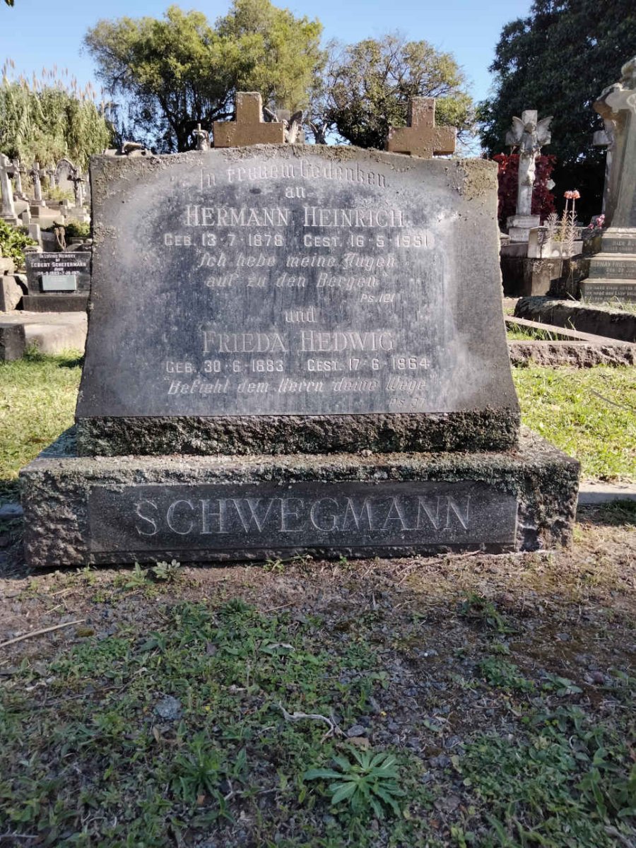 SCHWEGMANN Hermann Heinrich 1878-1951 &amp; Frieda Hedwig 1883-1964