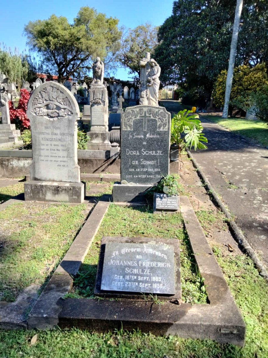 SCHULZE Johannes Friederich 1885-1956 &amp; Dora SCHMIDT 1888-1944 :: BAILEY Edward 1903-1959