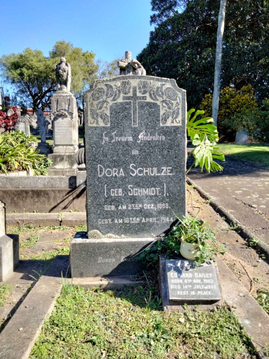 SCHULTZ Dora nee SCHMIDT 1888-1944